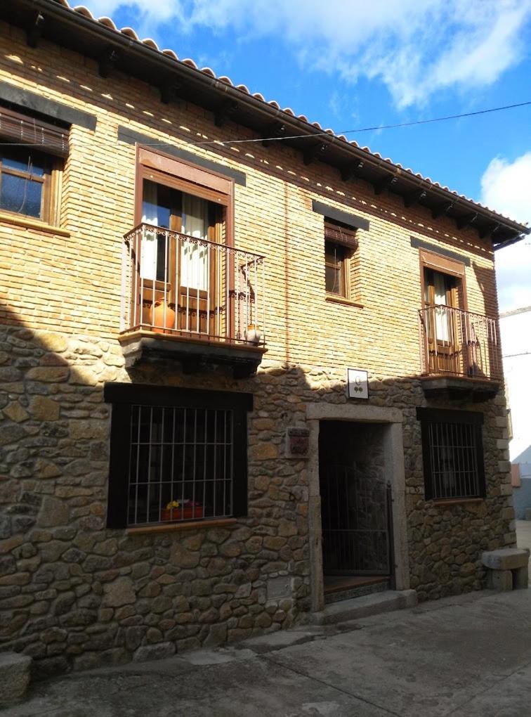 Casa Rural El Olivo Гихо-де-Гранадилья Экстерьер фото
